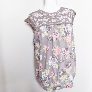 Stephanie Rogers Floral Crochet Sleeveless Blouse